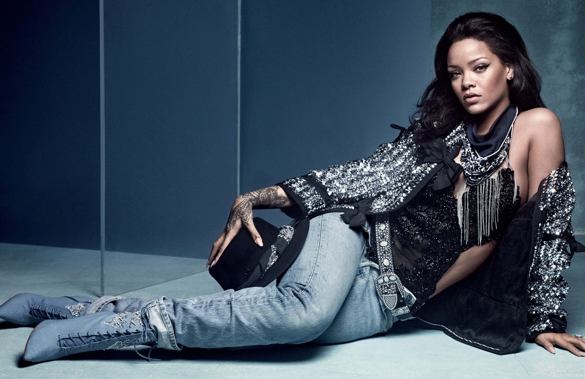 The Rihanna x Manolo Blahnik collection goes on sale in Hong Kong starting  May the 5th - Retail in Asia
