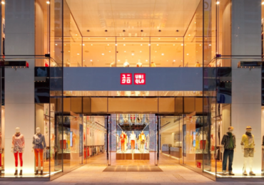 Uniqlo-Global-Flagship-Ginza-District-Japan