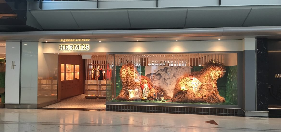 Hong Kong Airport welcomes three new luxury duplex boutiques