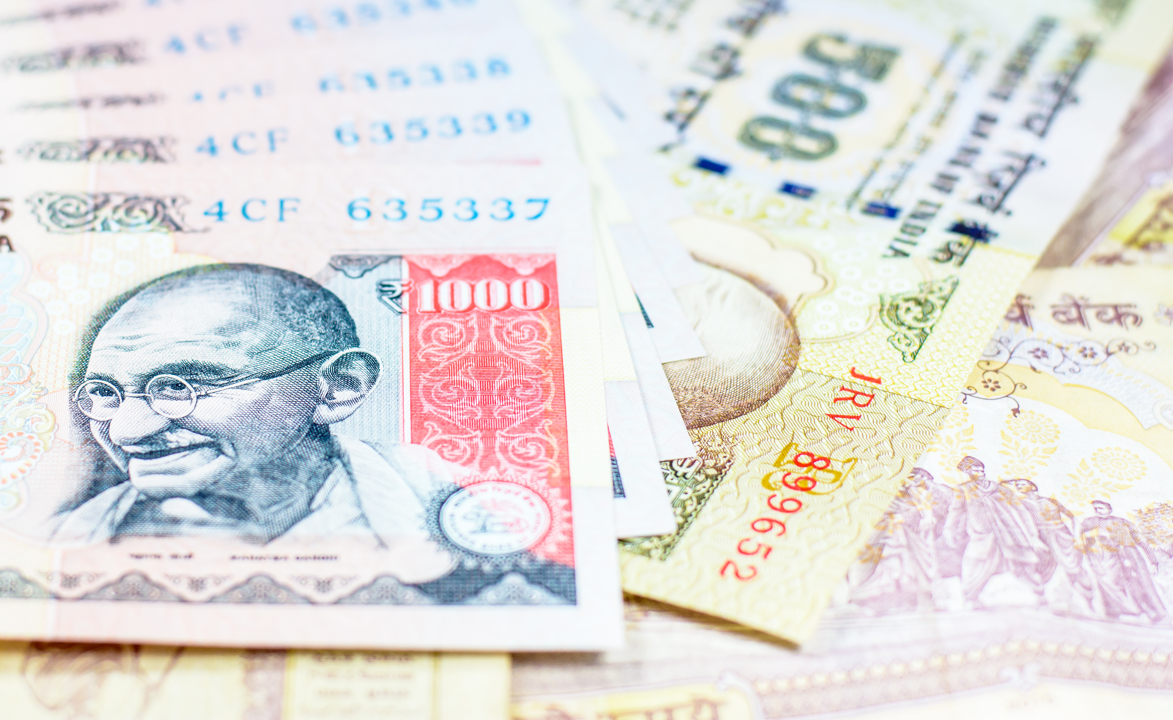 Курс рупии к тенге. Индия валюта к доллару. Рупия к доллару.