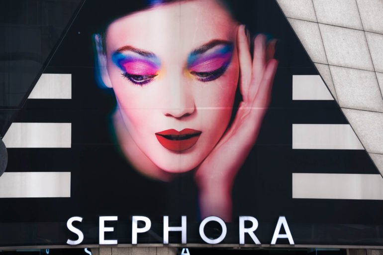 Sephora innovates business practices with mobile buying platform