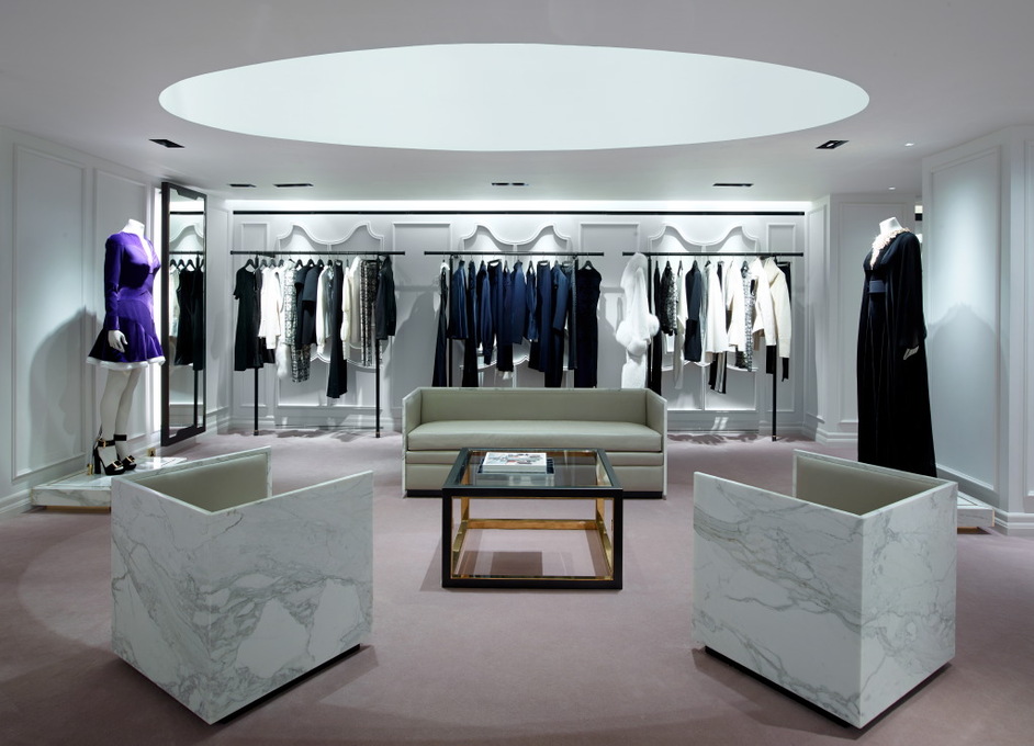 Alexander McQueen opens new store Elements - in Asia
