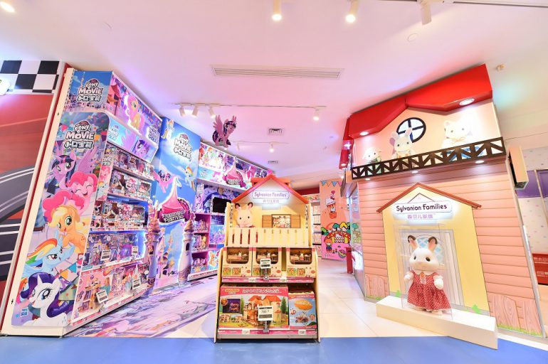 Toys_R_Us shop in mainland China