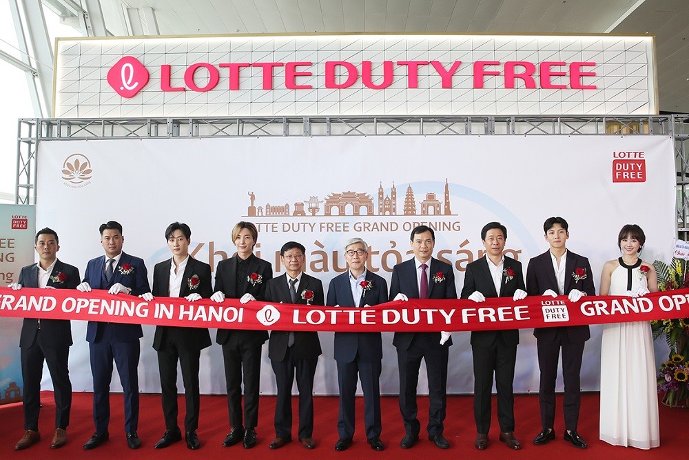 Lotte opens Hanoi duty-free shop