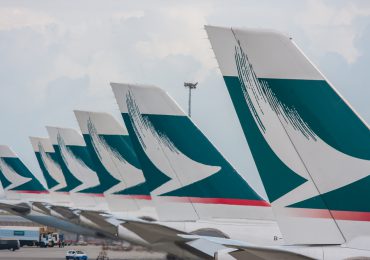 Cathay Pacific cuts capacity