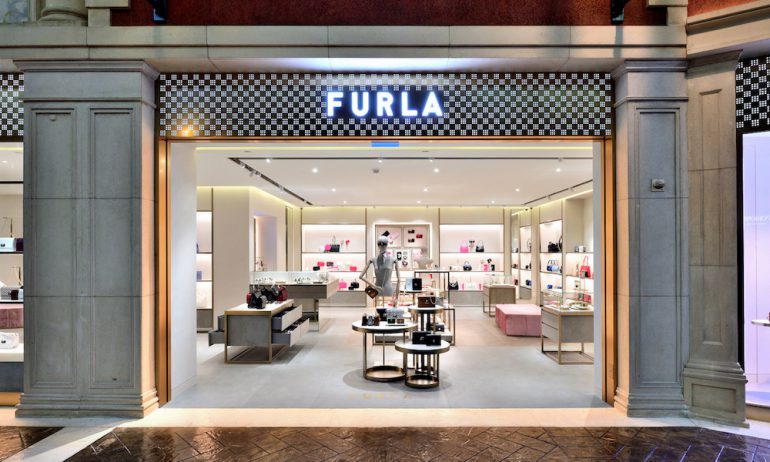 FURLA_Macau_The-Venetian-Reopening_Store-Interior_1
