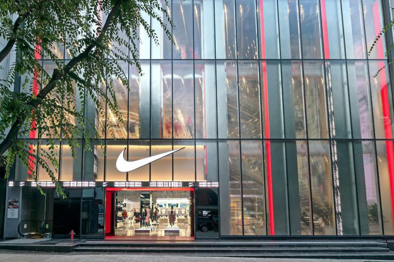 Nike Rise Seoul
